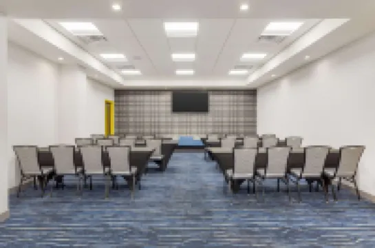 GLō ベストウェスタン ダラス サウス デソト