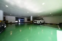 安山伊雷妮酒店 - 停車場