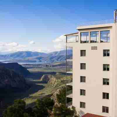 V Hotel Delphi Hotel Exterior