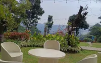 Cottage at Gunung Geulis Camp Area (Ggca) - Wifi