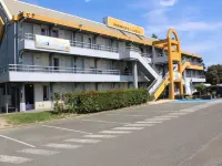 Premiere Classe Saint Quentin EN Yvelines - Elancourt Hotels in Yvelines