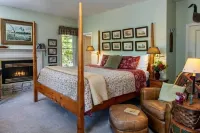 Montford Inn & Cottages