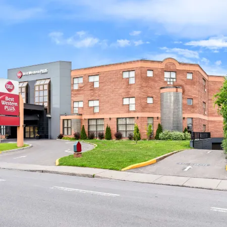 Best Western Plus Montreal East Отели рядом с достопримечательностью «Улица Шербрук»
