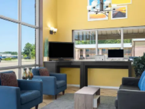 Days Inn by Wyndham Conway Hotels in Conway