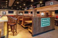 Hilton Garden Inn Kansas City Airport Hotel di May