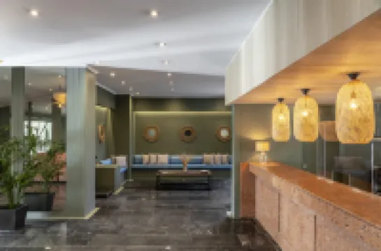 Dorisol Buganvília Studio Hotel