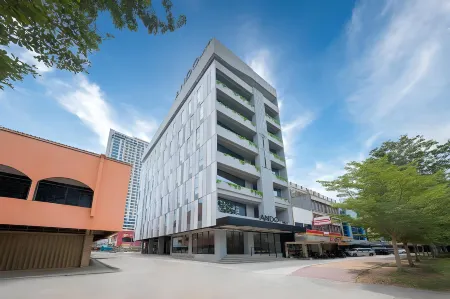 Ando Hotel Batam Отели в г. Batam Center