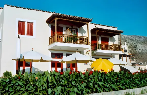 莫內瓦西亞之花酒店