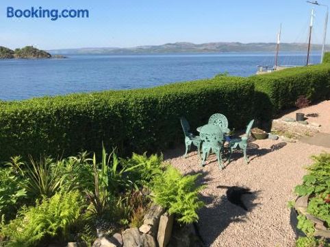 Fasgadh Rooms - Housity