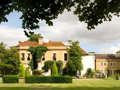 Woodland Manor Hotel