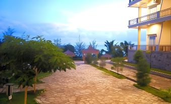 Padadita Beach Hotel