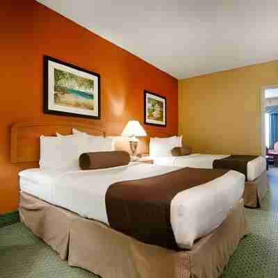 Best Western Plus Deerfield Beach Hotel  Suites Rooms