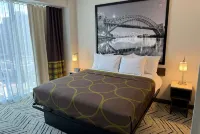 Super 8 by Wyndham Bronx Near Stadium Hotel a New York