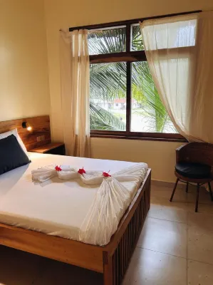 Oceanfront Retreat in Jambiani, Tanzania - Private Room with Balcony - Pools
