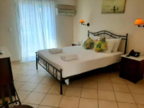 Romantica Hotel Hotels in Kythira