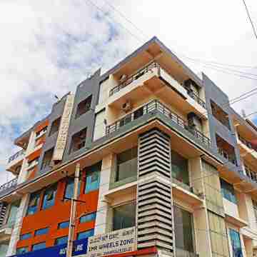 Savanur Deluxe Lodge Hotel Exterior