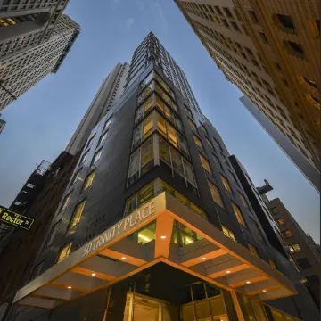 Hotel Indigo NYC FINANCIAL DISTRICT by IHG Отели рядом с достопримечательностью «Чайнатаун – Маленькая Италия»