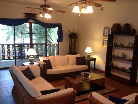 Villa Espana Отели рядом с достопримечательностью «Tham Phraya Nakhon»