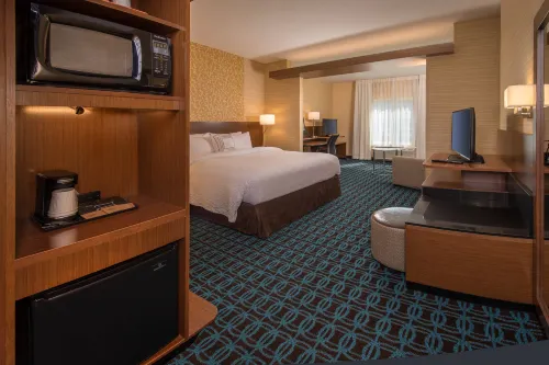 Fairfield Inn & Suites Altoona Hotels in Blair County