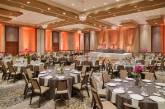 The Westin Chicago North Shore Hotels in Wheeling