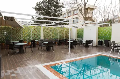 فندق نيو داي - الجزائر Hotels near Centre Commercial Jawhara