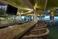 Hilton Guam Resort & Spa - 5-Star