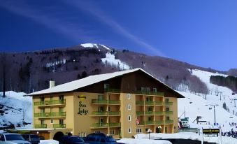 Sun Lodge