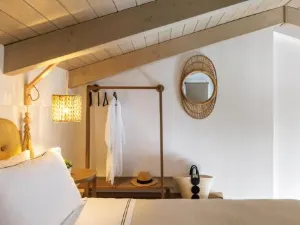 Kastri Elia Suites