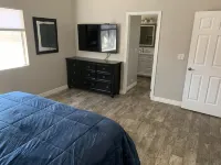 Cozy HOME w/ Citrus Garden & Patio Hotels near Jared