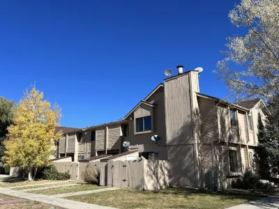 Spacious Taos Getaway with King Suite & Steam Bath: Views, Gorge & Town Nearby