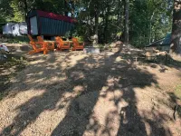 Beautiful 2 bedroom cabin with amazing lake views