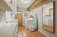 Cheerful family home 1/2 mile from downtown