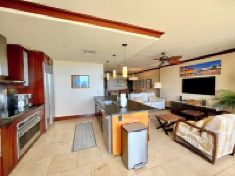 Affordable 2 Bedroom Family Vacation Villa with Direct Ocean Views
