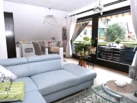 Apartment with balcony in a quiet, sunny location on the outskirts of Saxon Switzerland Hotels in Sebnitz