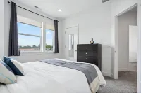 Superb 4-bedroom townhome in Provo with AC, WiFi - balcon