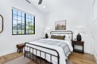 Heart of Paso Robles Wine Country near Downtown Paso, Wineries & Midstate Fair