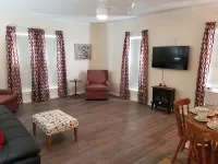 Totally Renovated 1 bedroom appartment