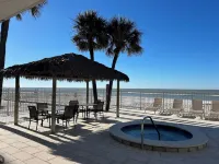 Luxury Beach Escape near John's Pass - Seaview #403