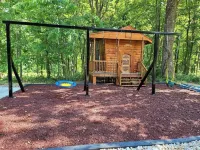 New luxurious Cabin, 10 min away from old man cave