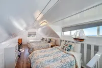 Beachcomber: Beachfront Escape #3