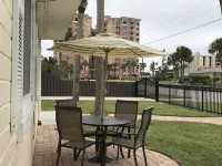 Cozy Low Rate-WalktoBeach Townhouse-Unit#1 Quoted-1Bd/1ba/LR/ Full Kitchen-Wifi 데이터나 비치 쇼어스 호텔