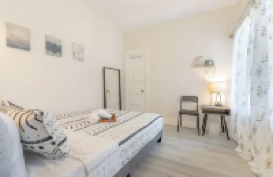 Walk to BART- SF in minutes & Off Street parking