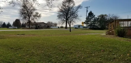 Waterbuggs Place Double Cottage A & L