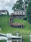 Charming 3-bedroom lake house on Tri lakes 6 miles north of Columbia City. - Wifi