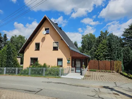 Cozy holiday home in the heart of the Ore Mountains.