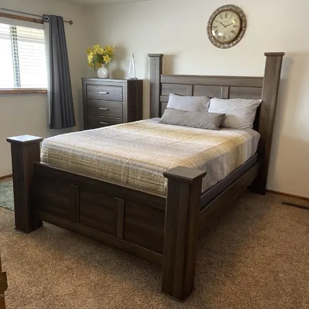 Temple Place #1, family friendly and convenient home located in town! Welcome!!