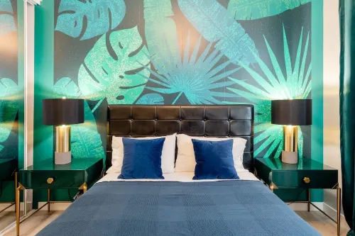 Palm Springs View Paradise with Large Pool and SPA.