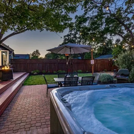 Gourmet Kitchen in Wine Country w/Hot Tub + Office
