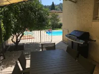 Beautiful Provencal villa of charm with beautiful views of village and castle