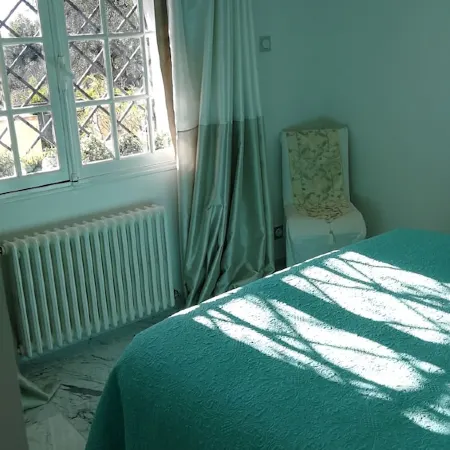 Apartment lux 1 bedroom, independent in villa, swimming pool, view Grasse and sea Отели рядом с достопримечательностью «Museum of Art and History of Provence»